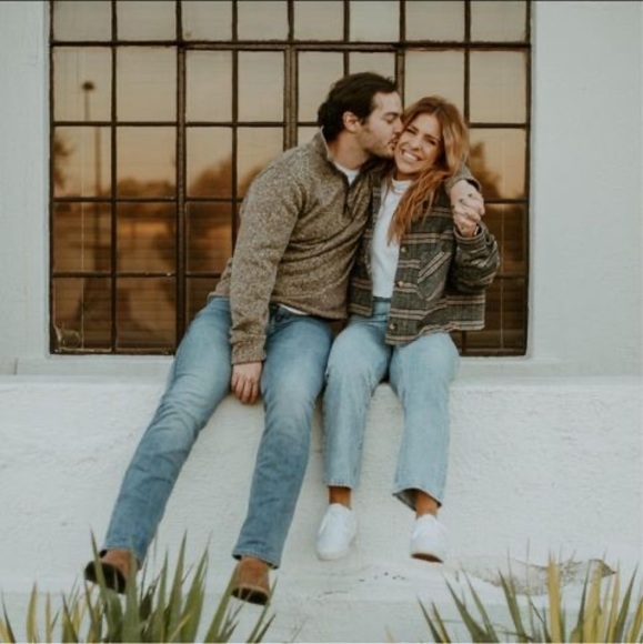 Meet your Posher, Allie - Picture 1 of 1